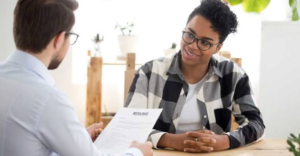 How to Read Between the Lines of a Job Advertisement